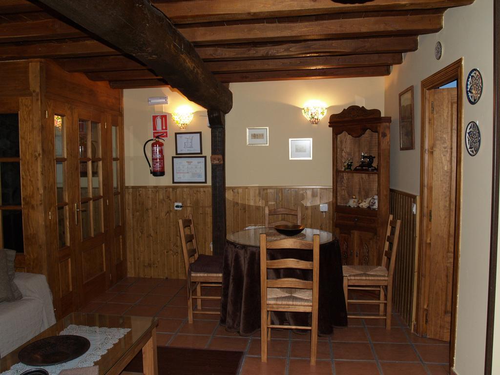 Gasthaus La Casa Del Vado Hervás Exterior foto